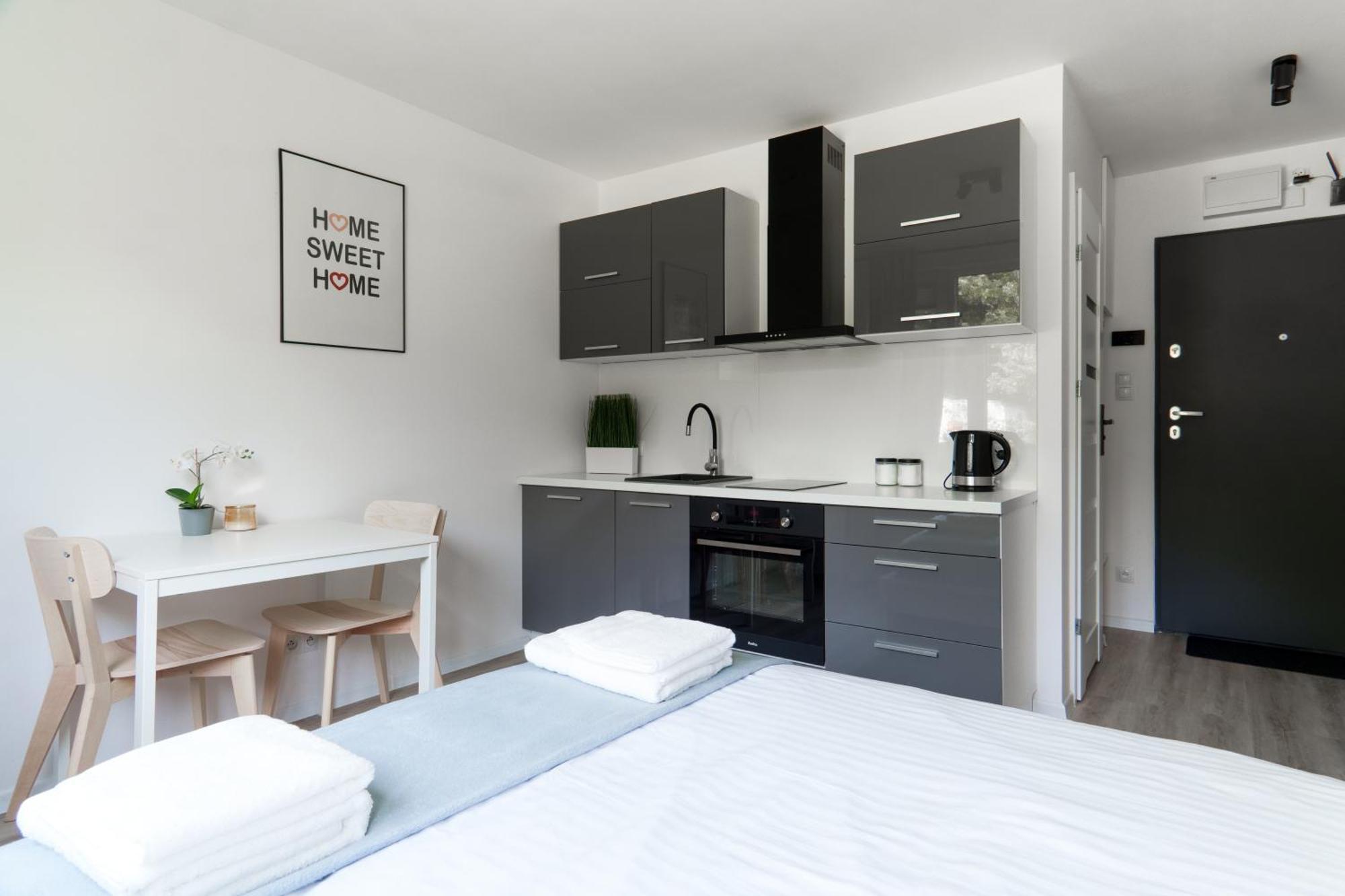 The Park Suites Βαρσοβία Εξωτερικό φωτογραφία